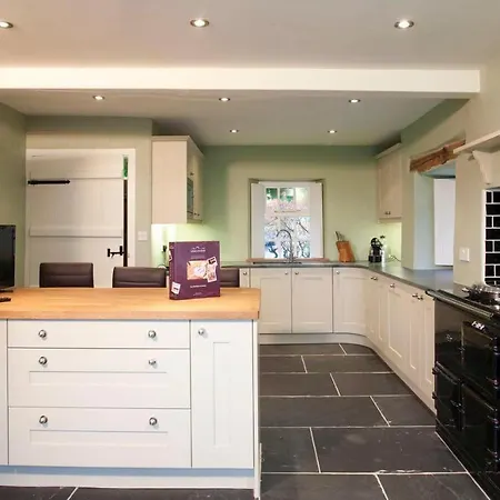 Troutbeck Sleeps 10 With Wifi * Troutbeck (South Lakeland)
